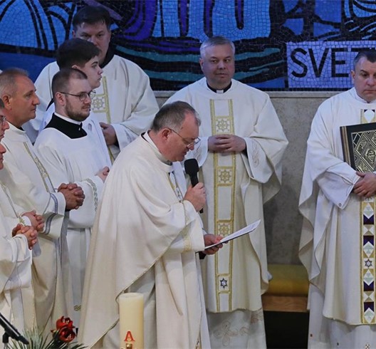 Pozdravni govor rektora mons. Antuna Sentea prigodom proglašenja crkve sv. Josipa u Karlovcu manjom bazilikom